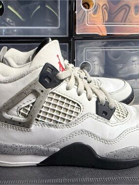 Air Jordan 4 - “White Cement”